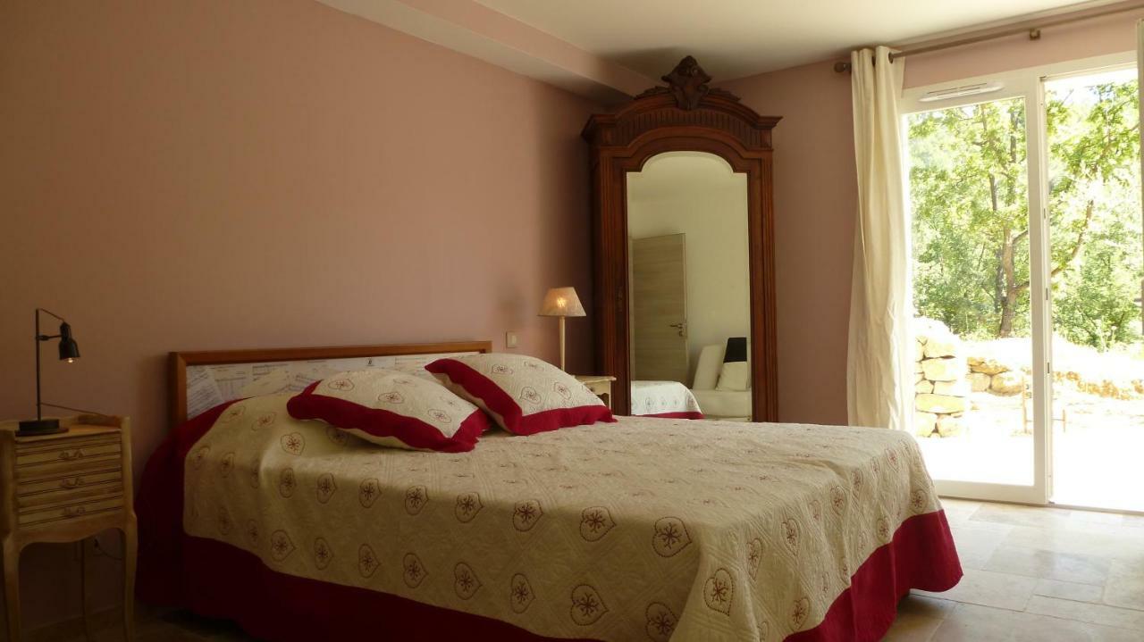 Le Vallon Des Oliviers Montauroux Luaran gambar