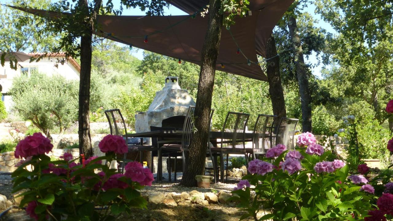Le Vallon Des Oliviers Montauroux Luaran gambar